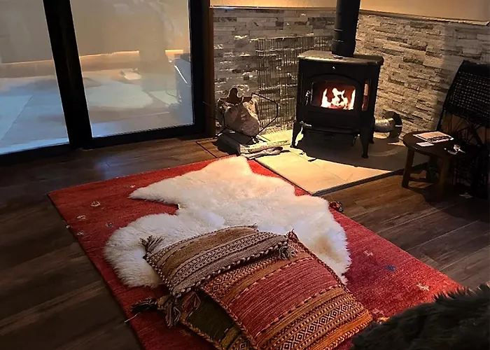 Hanz Outdoor Resort -Formerly Glamping Villa Hanz Kawaguchiko Fujikawaguchiko